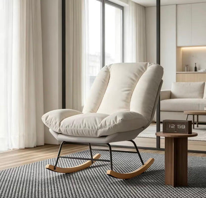 Fauteuil à bascule moelleux